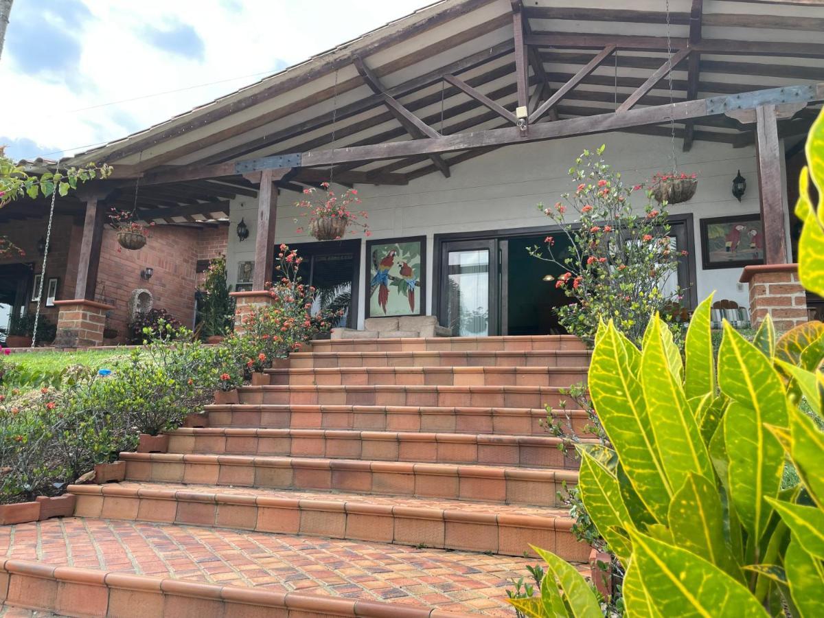 Finca Hotel Villa Camila كوباكبانا المظهر الخارجي الصورة